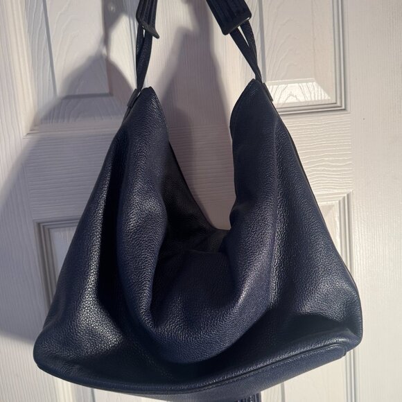 Navy Rebecca Minkoff Handbag in EUC - Picture 2 of 4